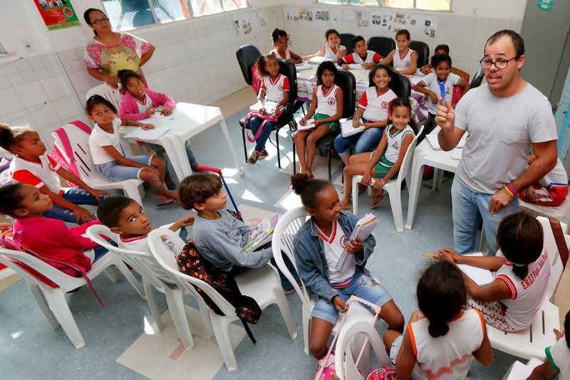 Os profissionais atuarão no Mais Alfabetização (Foto: Sérgio Silva)